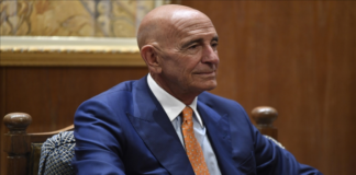 Tom Barrack ve Washington’un “Yeni Ortadoğu Pragmatizmi”: İstikrarın Bedeli Kimden Çıkıyor?