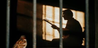 Silivri’den Umuda: Resul Emrah Şahan’ın Cezaevinde Bestelediği “No:9” Sanatçıların Ortak Katkısıyla Yayımlandı