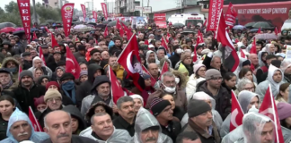 Yağmur Altında İsyan: CHP Hatay’da Enkazın Üzerinden İktidara Seslendi