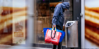 Avrupa’nın Lokomotifinde Yoksulluk Alarmı Sosyal Devlet Tartışması Derinleşiyor