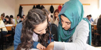 İsviçre’de Okullarda Başörtüsü Yeniden Gündemde