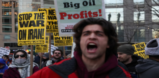 Trump’ın İran Hamlesi ABD’de Tepkiyle Karşılanıyor: Savaşa Onay Yok, Kamuoyu Kaygılı