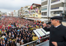 Kuşadası’nda Sert Siyaset: Özel’den İktidara “Eğilmeyiz” Resti