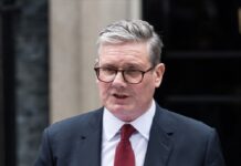 Starmer’in İstifası, İngiliz Siyasetinde Sandığın Ve Parti İradesinin Gücünü Yeniden Gösterdi