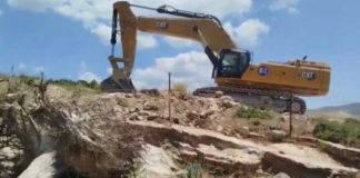 Akbelen’de Hukuk Dururken Kepçeler Yürüyor