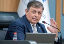 İzmir’den Gelen İstifa CHP’deki Krizi Yeni Bir Eşiğe Taşıdı