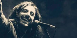 Şair Ceketli Çocuk: Kazım Koyuncu’nun Türküsü Hâlâ Yarım Kalmadı