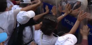Ankara’da Öğretmen Eylemine Polis Müdahalesi