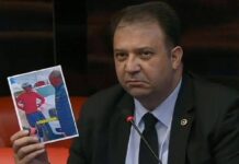 Tayt Değil, Zihniyet Tartışılıyor