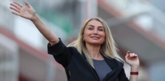 Bir Kadının Gülüşünü de mi Yargılayacaksınız?