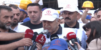 Madencilerin Hak Yürüyüşü Polis Engelini Aştı