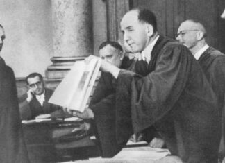 Hitler’in Hukukçuları Savaş Bitince Mahkeme Önüne Nasıl Çıktı?