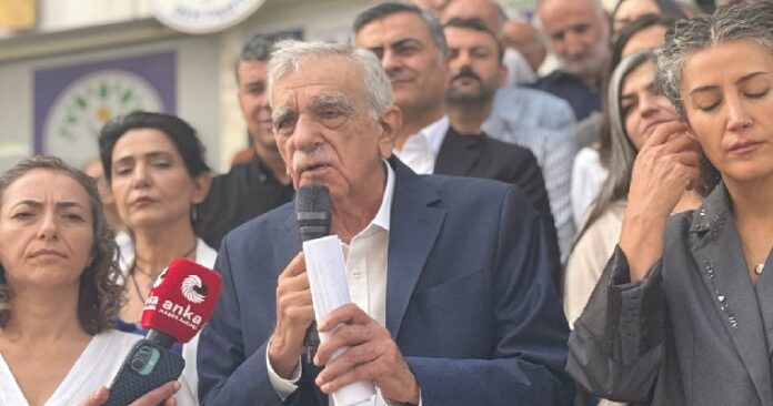 dem-kayyumlu-belediyeler