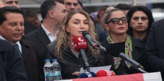Aile Dayanışma Ağı Esenyurt’ta Buluştu: İki Yıldır Sandığın İradesi, Adaletin Kapısında Bekliyor