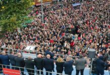 Özel Artvin’den Yüklendi: “Fon Krizi Devlet Krizidir, Yoksulluğu Yenmeye Geliyoruz”