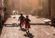 Türkiye’nin Çocukları: Yoksulluktan Fabrikaya Uzanan Geleceksizlik
