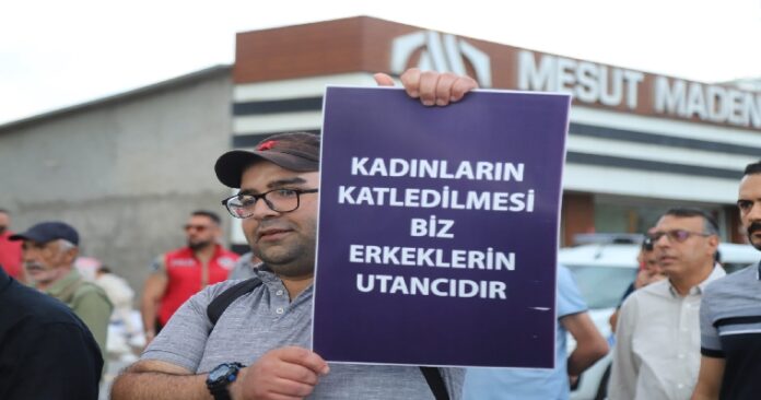 erkekler-kadinlar-icin-yurudu
